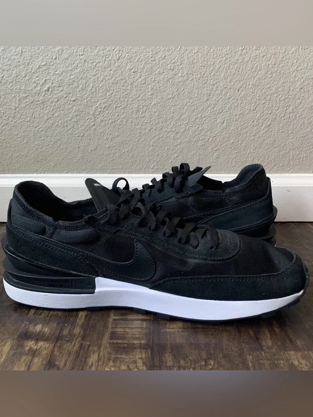Nike Waffle One Black White Men Shoes - Size 12
